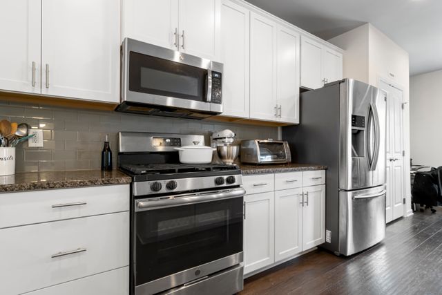 kitchen featuring stainless steel appliances